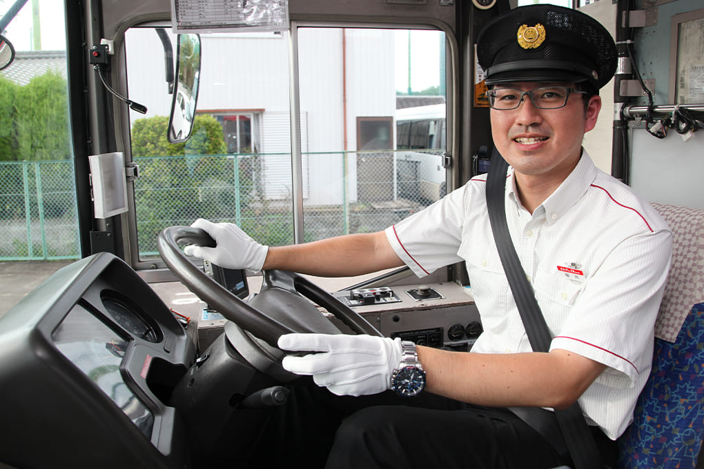 土日休み（完全週休2日制）正社員運転士の募集開始